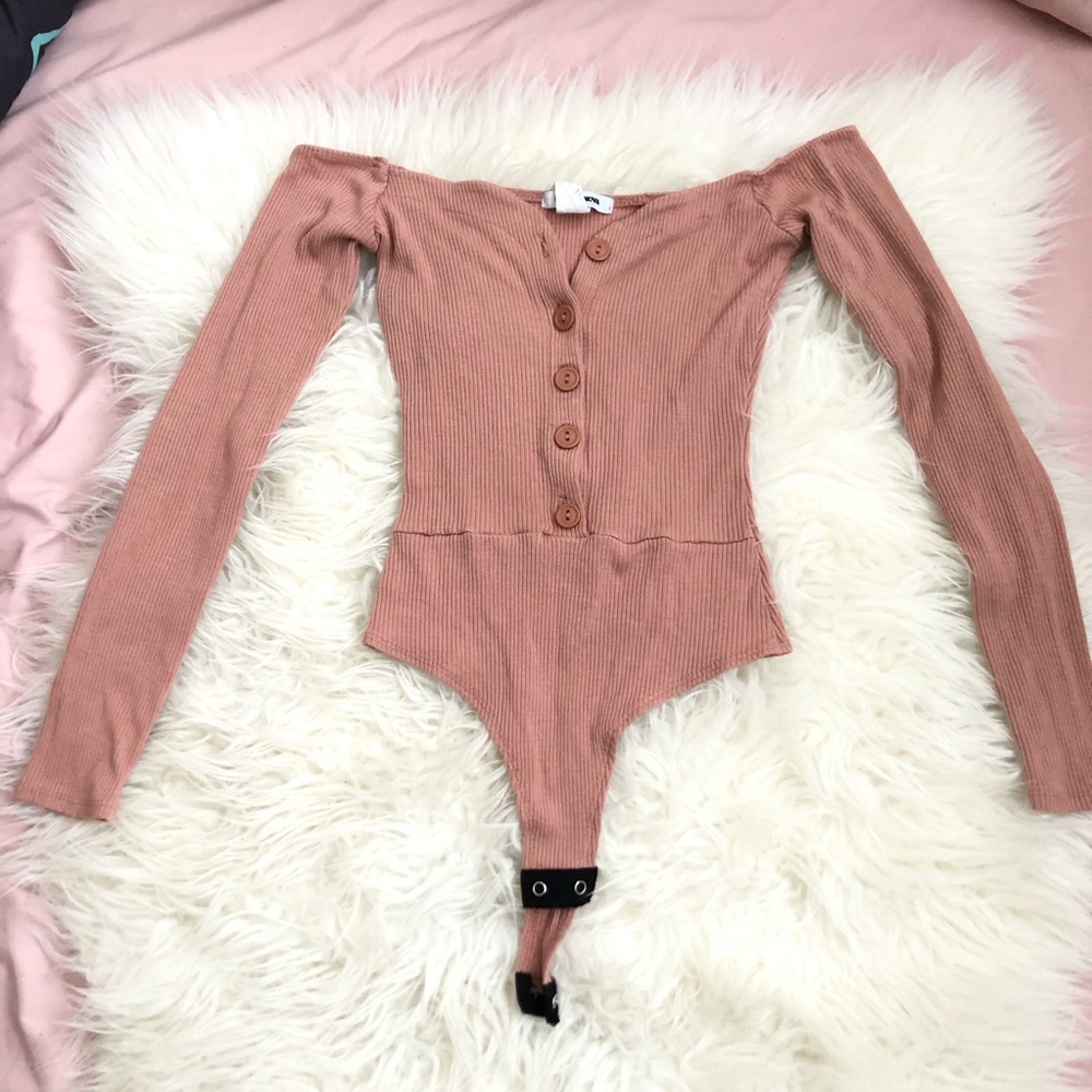 ❌SOLD❌ Fashionova off the shoulder bodysuit pink